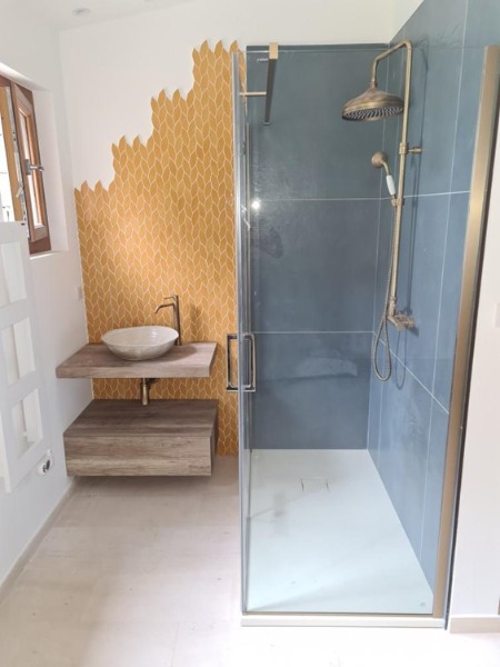 Cabine de douche en verre